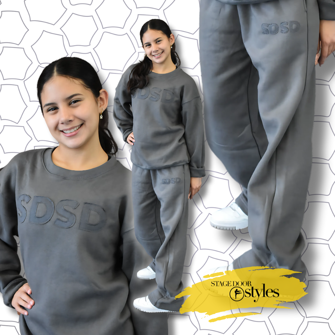 SDSD Vintage Applique Crewneck Sweatshirt